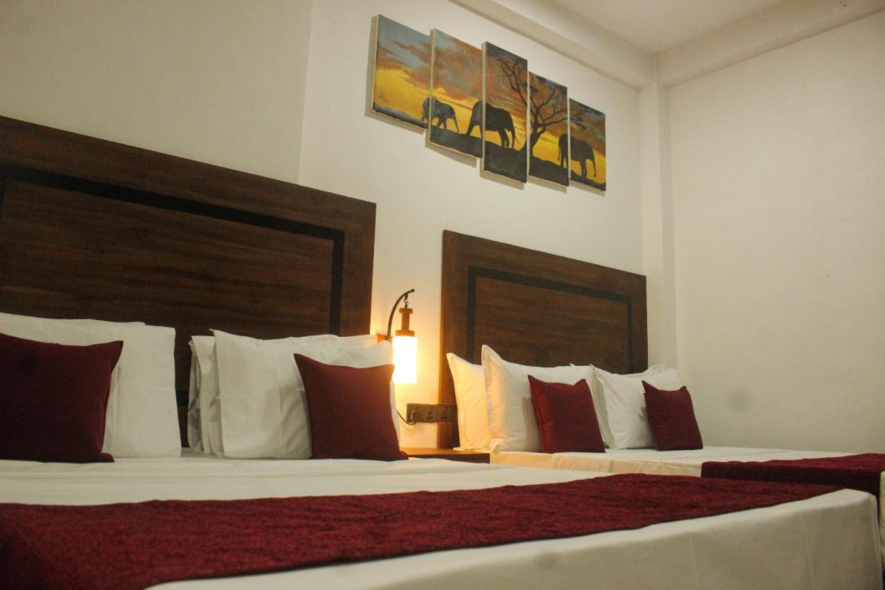 Divine Villa Anuradhapura Exterior foto