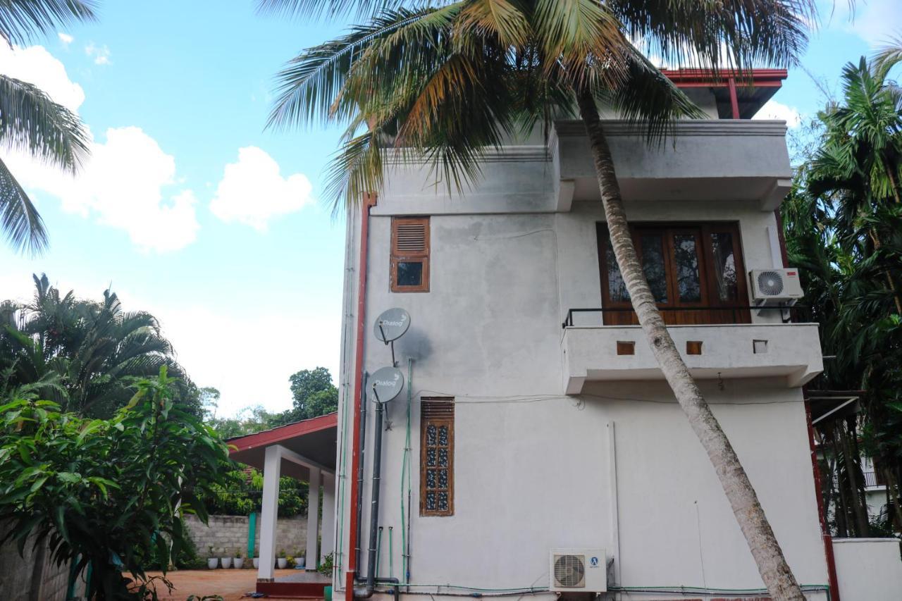 Divine Villa Anuradhapura Exterior foto